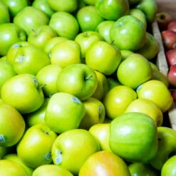 Granny Smith Apples(3.99 P/kg)