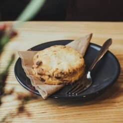 Macadamia & White Choc Cookie