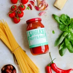 Lucia's Tomato And Fresh Basil Sauce